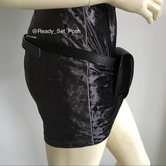 Black studded belt bag. Bum bag. BCBGeneration - Picture 5 of 8